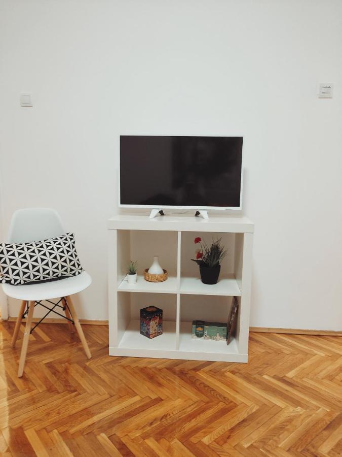 Apartment Danica Belgrado Buitenkant foto